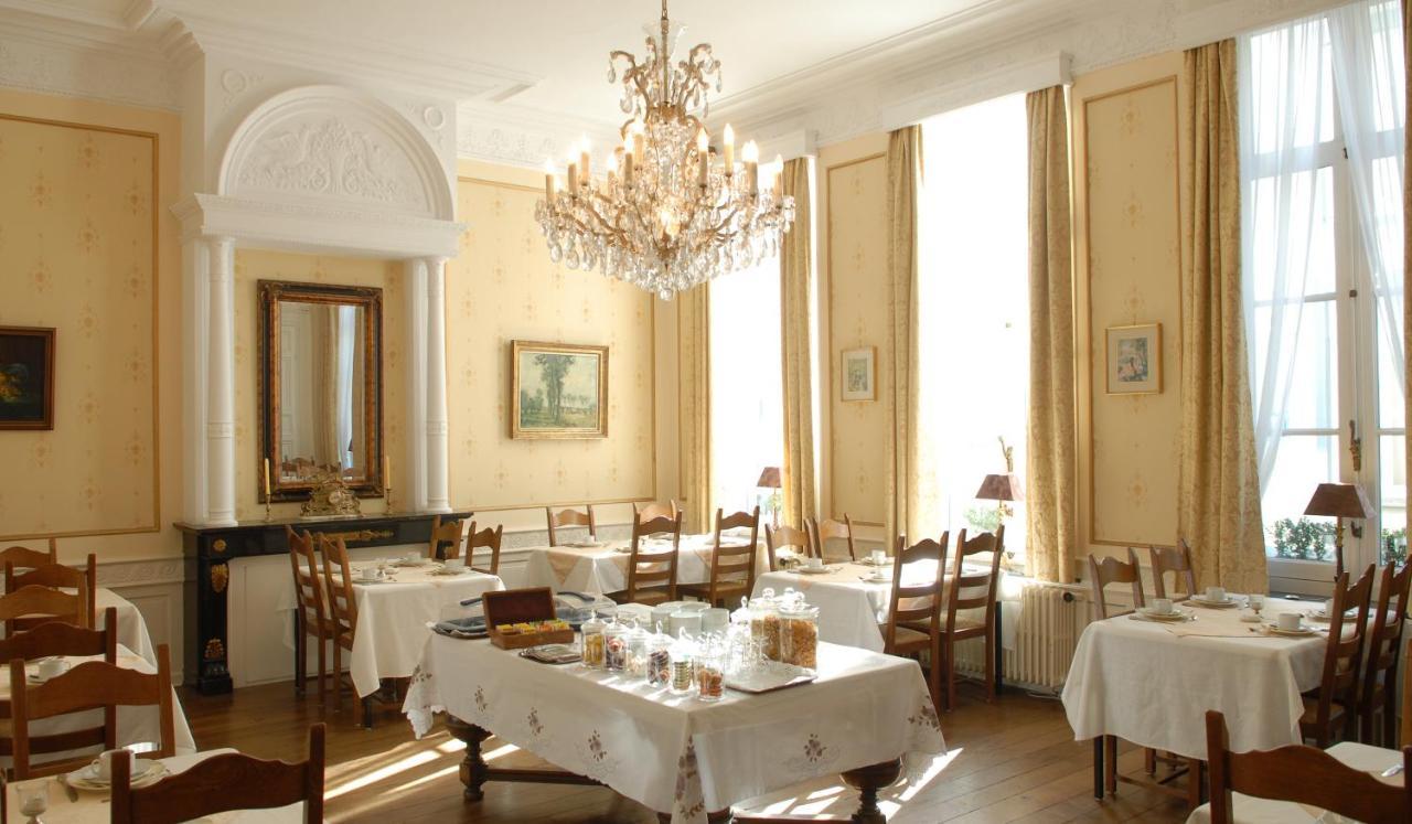 Hotel Patritius Brugge Bagian luar foto