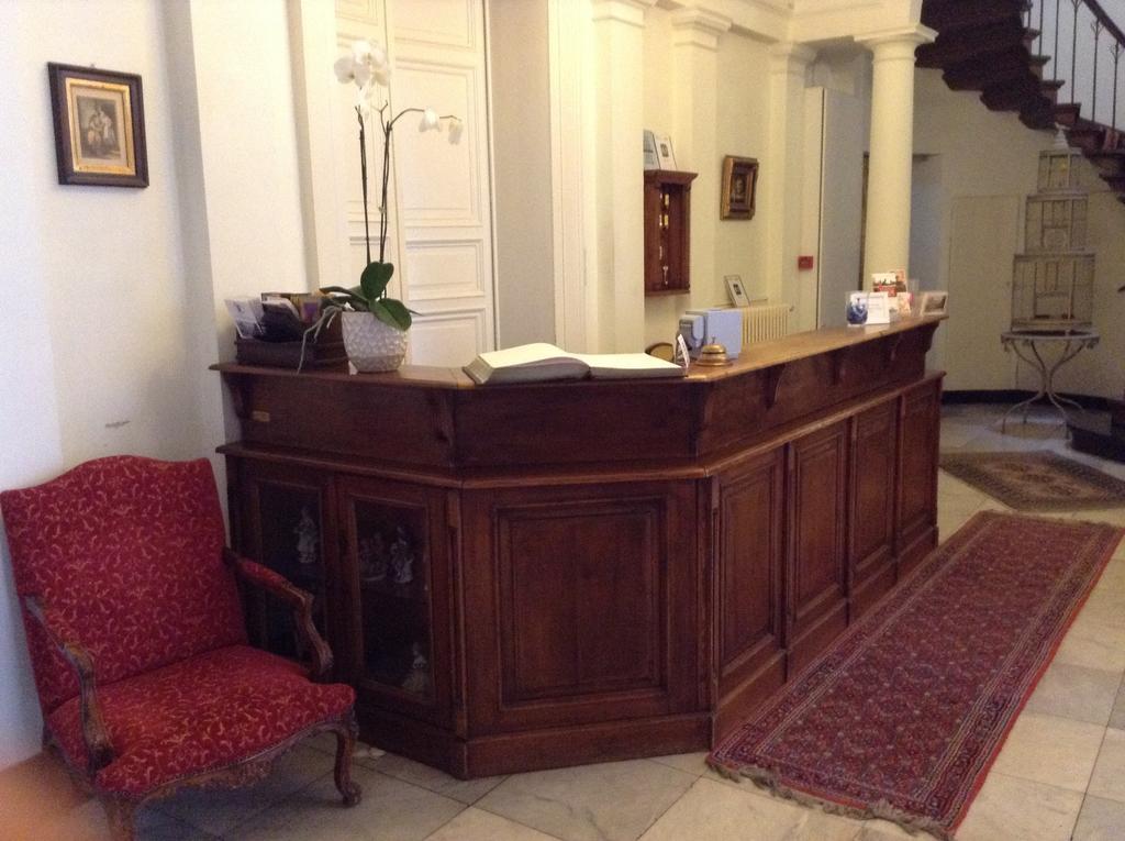 Hotel Patritius Brugge Bagian luar foto